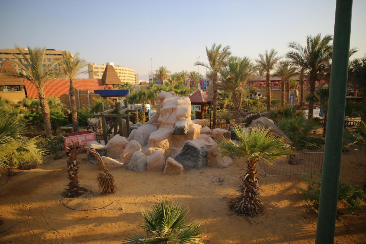 Swiss Inn Teda Hotel & Aqua Park Ain Sukhna Exterior foto